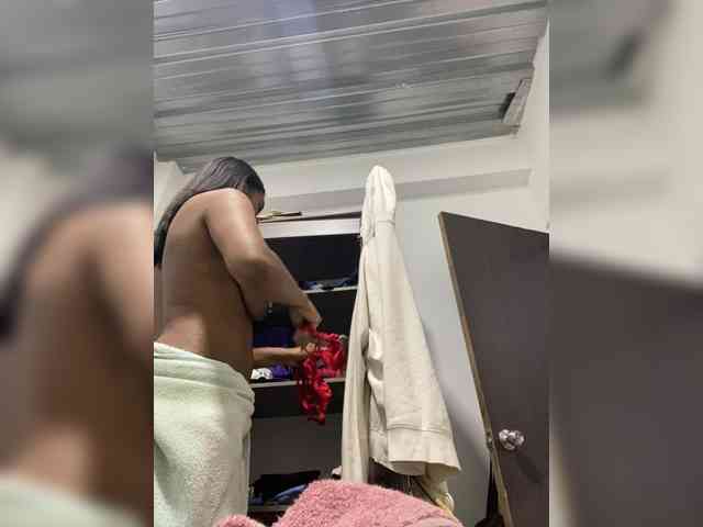 ReginaCorleone webcam