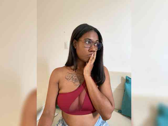 ReginaCorleone webcam