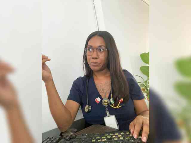 ReginaCorleone webcam