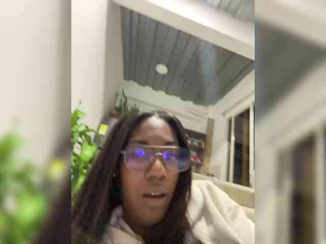 ReginaCorleone webcam