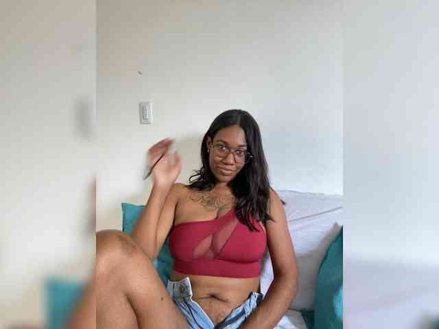 ReginaCorleone webcam