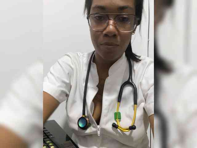 ReginaCorleone webcam