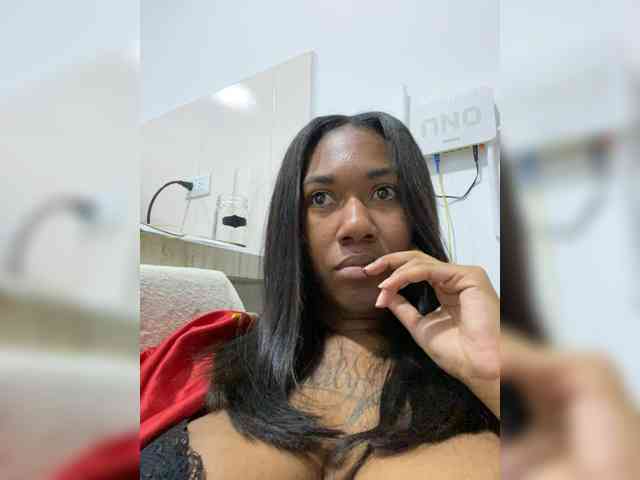 ReginaCorleone webcam