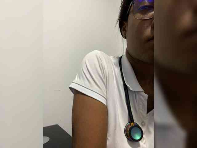 ReginaCorleone webcam