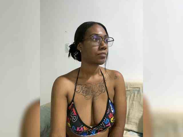 ReginaCorleone webcam