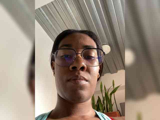 ReginaCorleone webcam