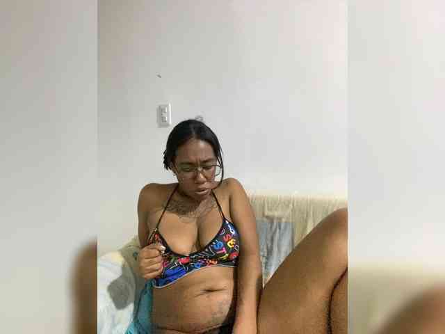 ReginaCorleone webcam