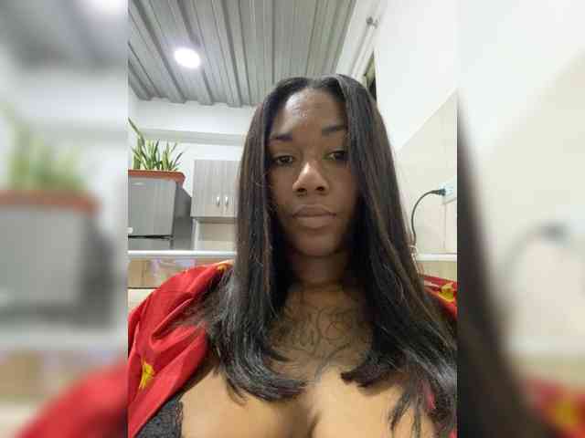 ReginaCorleone webcam