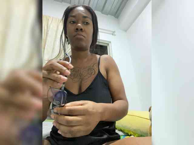 ReginaCorleone webcam