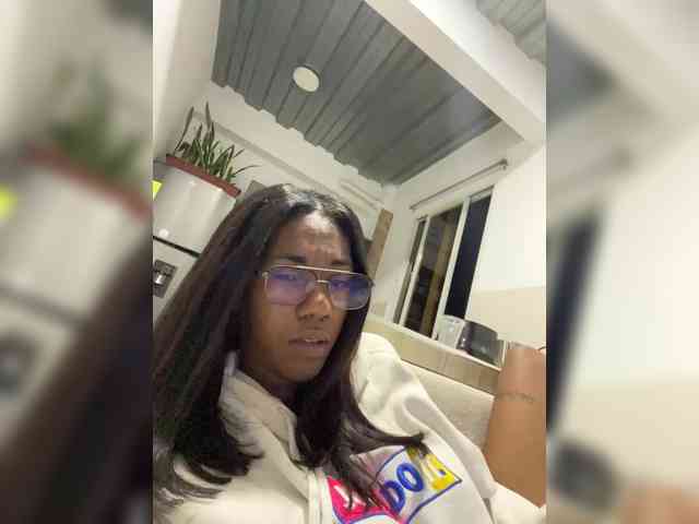 ReginaCorleone webcam