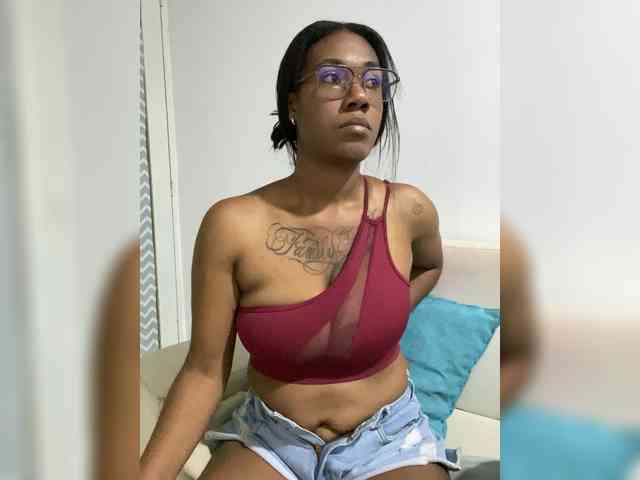 ReginaCorleone webcam