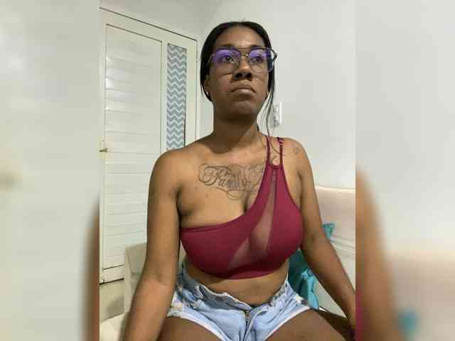 ReginaCorleone webcam