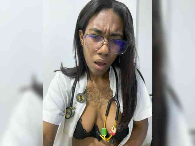 ReginaCorleone webcam