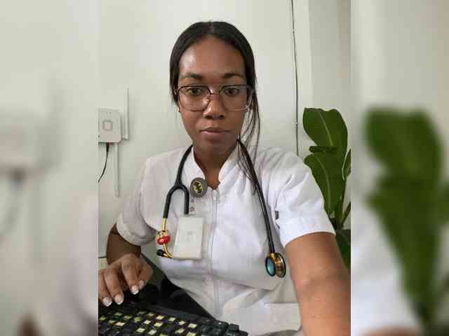 ReginaCorleone webcam