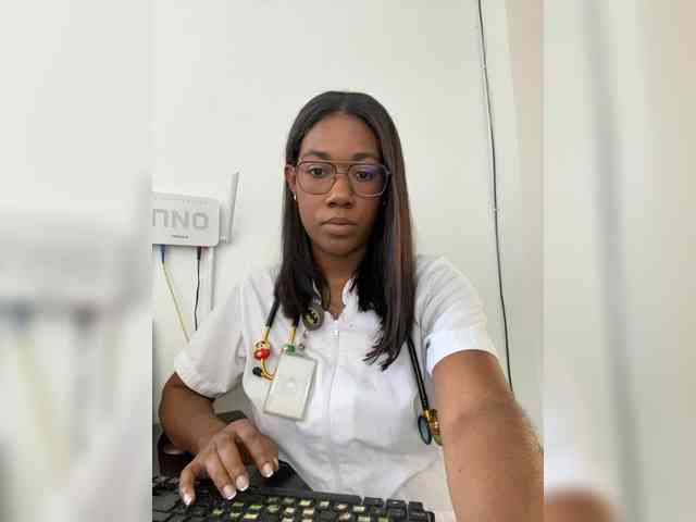 ReginaCorleone webcam