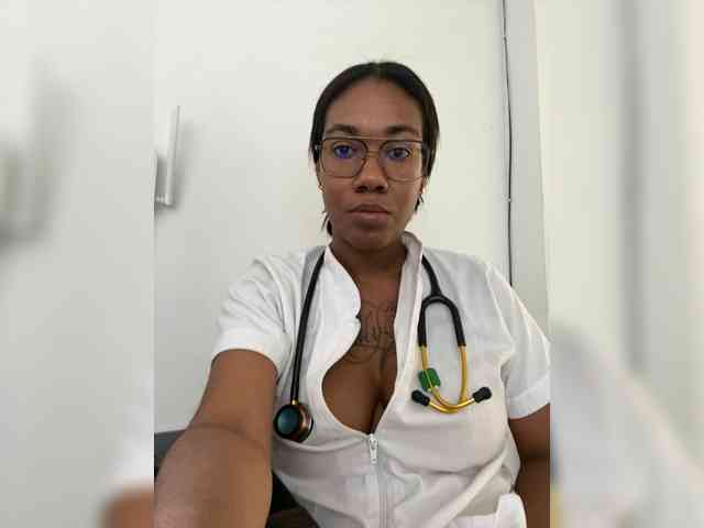 ReginaCorleone webcam