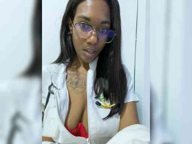 ReginaCorleone webcam