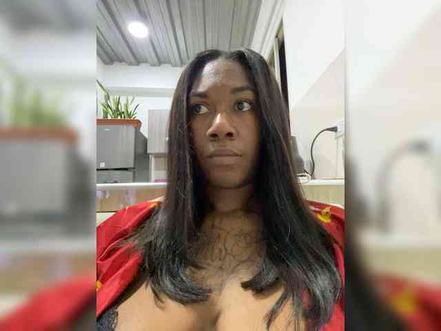 ReginaCorleone webcam