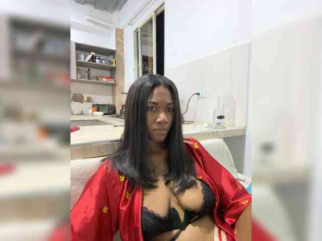 ReginaCorleone webcam