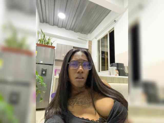 ReginaCorleone Live Webcam on BongaCams