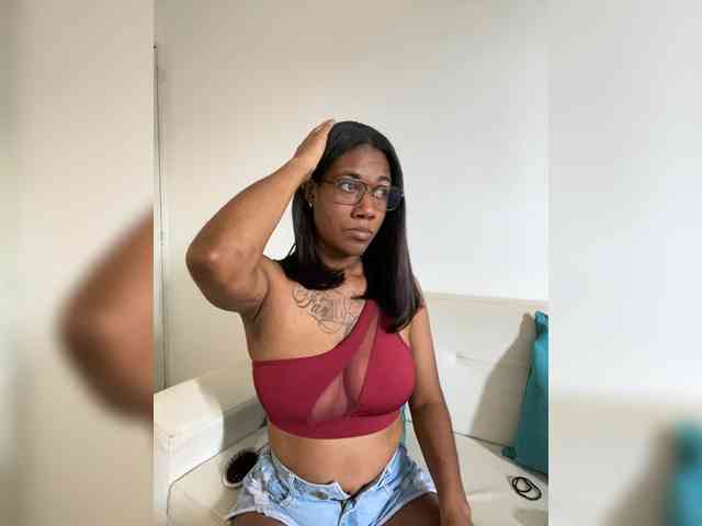 ReginaCorleone webcam