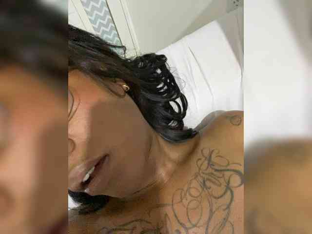 ReginaCorleone webcam
