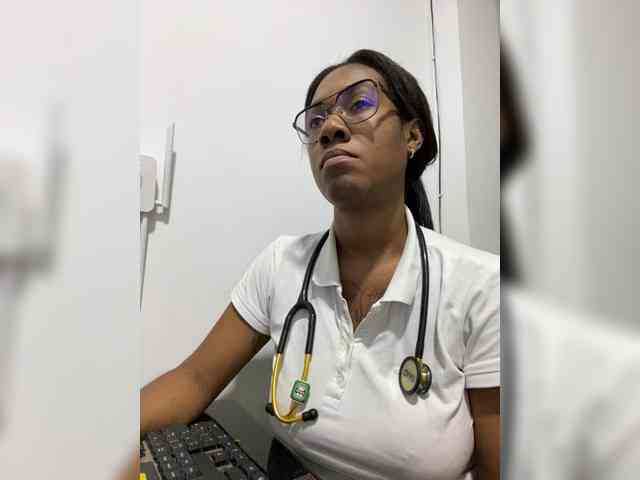 ReginaCorleone webcam