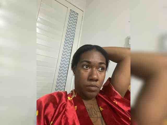 ReginaCorleone webcam