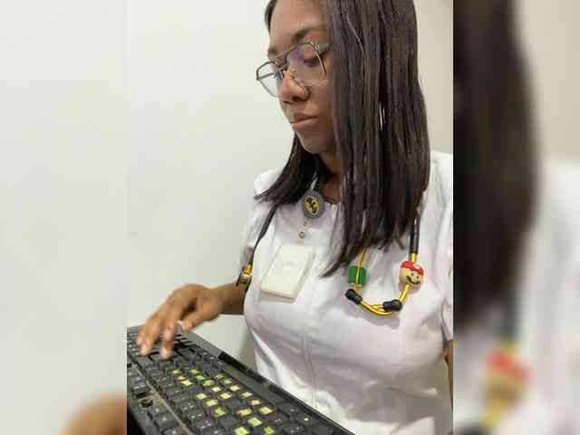ReginaCorleone webcam