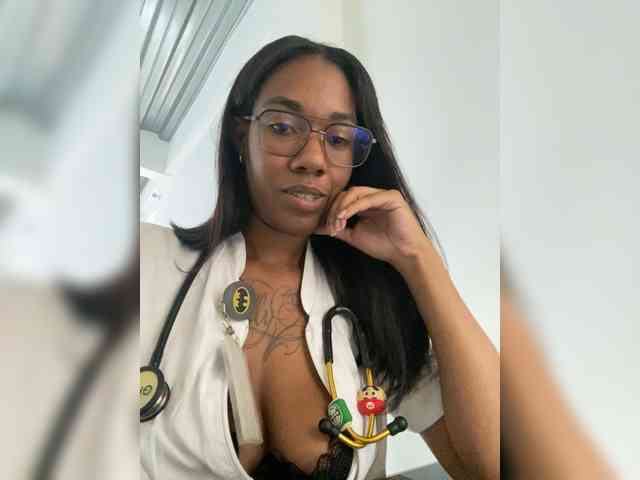 ReginaCorleone webcam