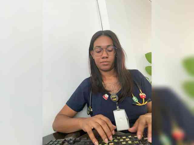 ReginaCorleone webcam