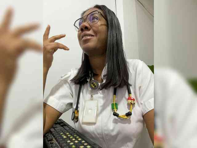 ReginaCorleone webcam
