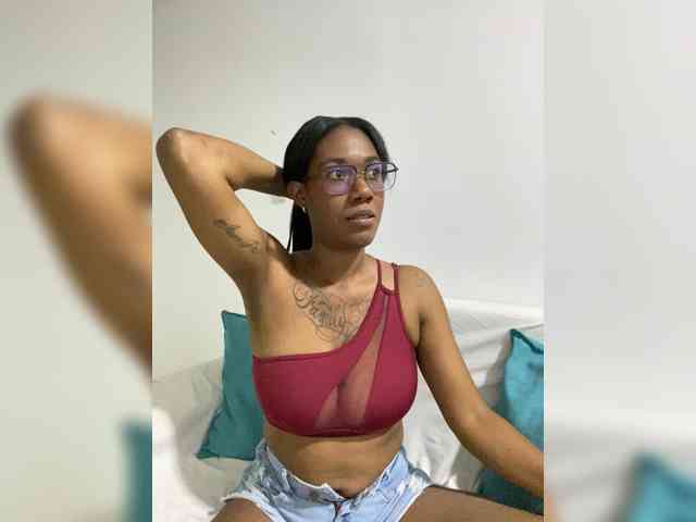 ReginaCorleone webcam