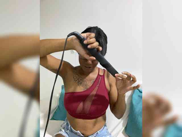 Model: ReginaCorleone