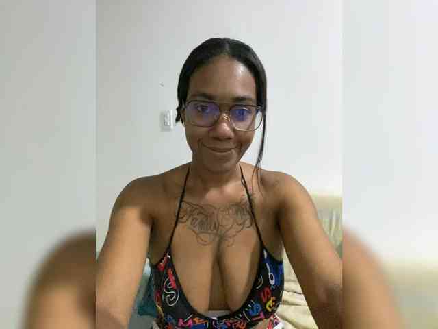 ReginaCorleone webcam