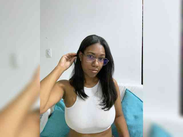 ReginaCorleone webcam