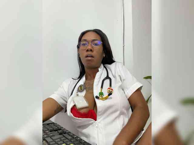 ReginaCorleone webcam