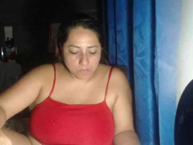 adrianamilf44 webcam