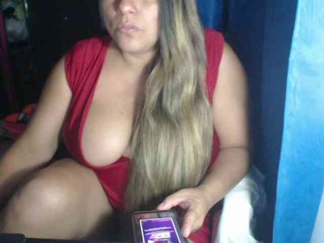 adrianamilf44 webcam