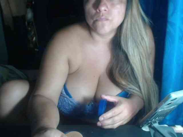 adrianamilf44 webcam