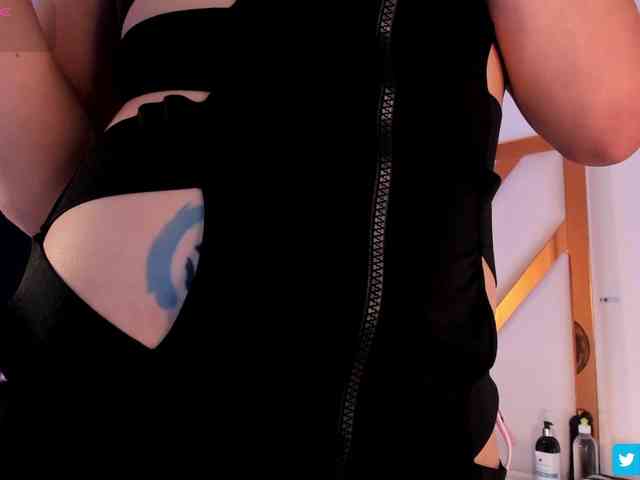 aron-cruz Live Webcam on BongaCams