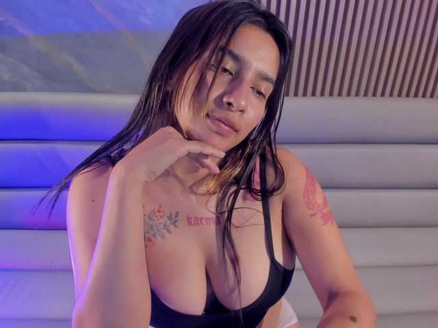 SofiTattoo live cam on BongaCams