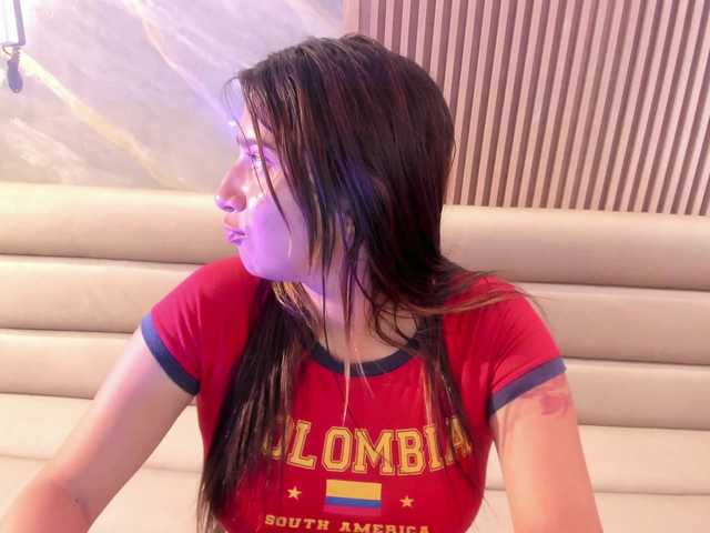 SofiTattoo live cam on BongaCams
