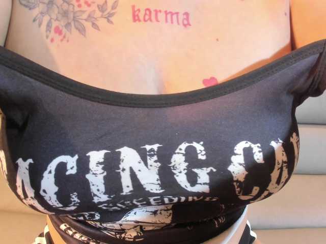SofiTattoo live cam on BongaCams