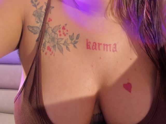 SofiTattoo live cam on BongaCams