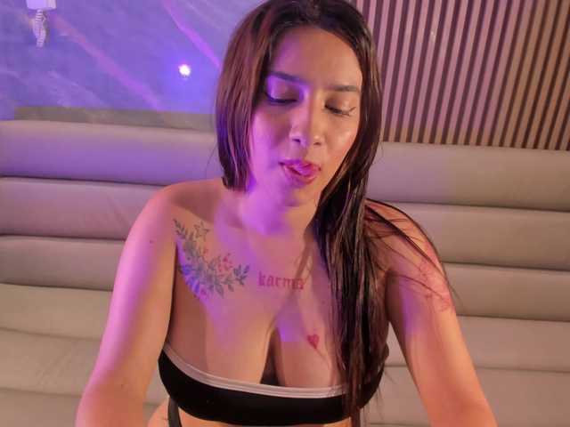 SofiTattoo live cam on BongaCams
