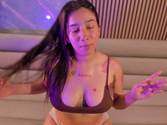 SofiTattoo live cam on BongaCams