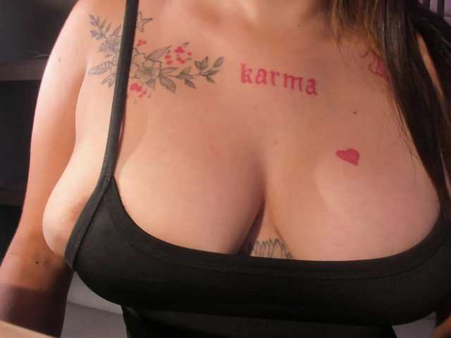 SofiTattoo live cam on BongaCams