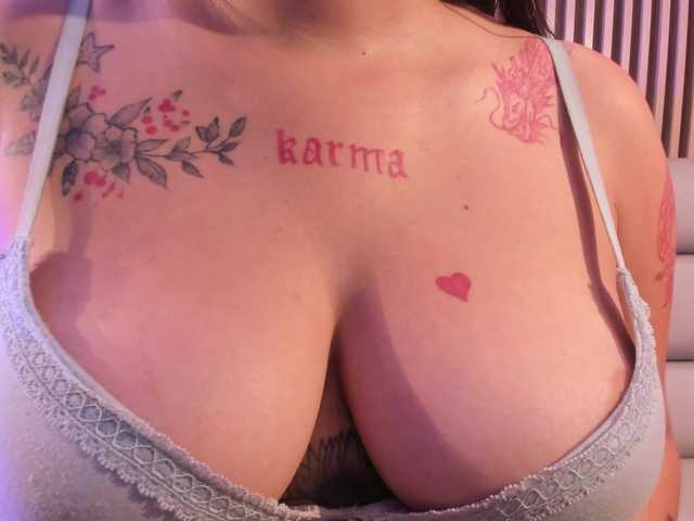 SofiTattoo live cam on BongaCams