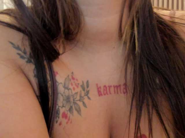 SofiTattoo live cam on BongaCams